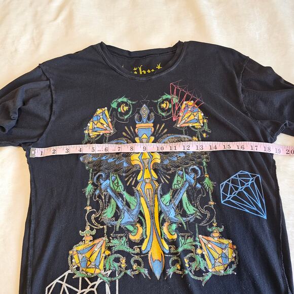 Stylish black t-shirt with a bright graphic print SIZE S - Picture 3 of 7